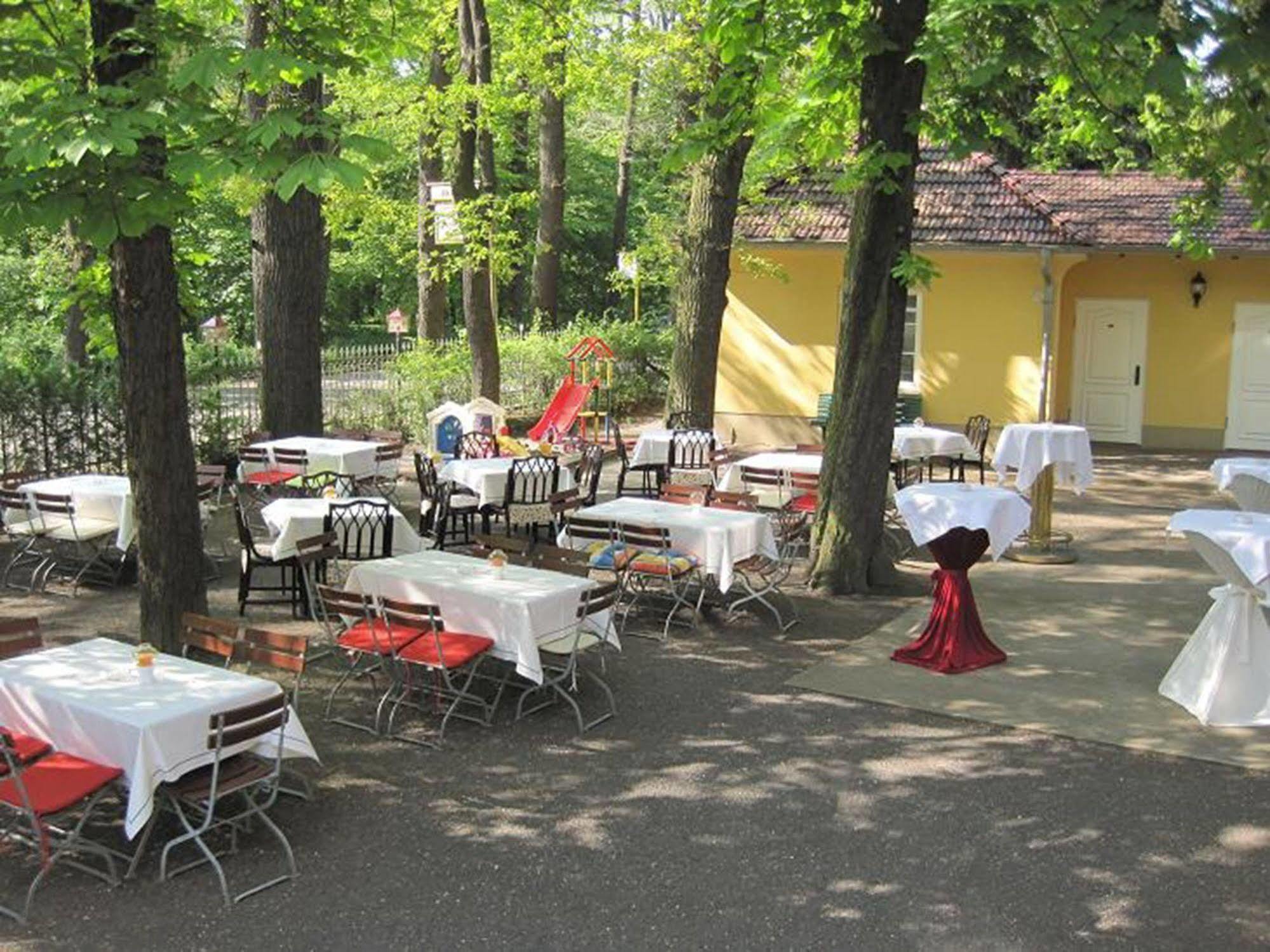 Hotel Kronprinz Falkensee Esterno foto