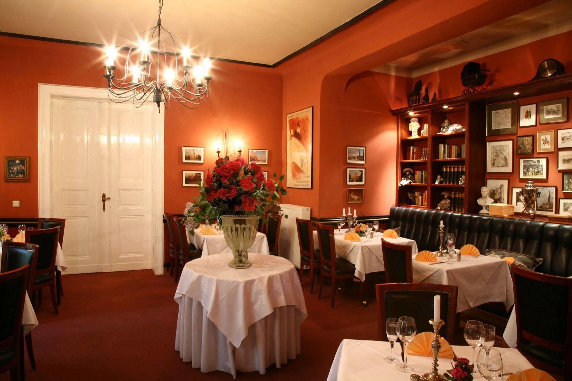 Hotel Kronprinz Falkensee Esterno foto