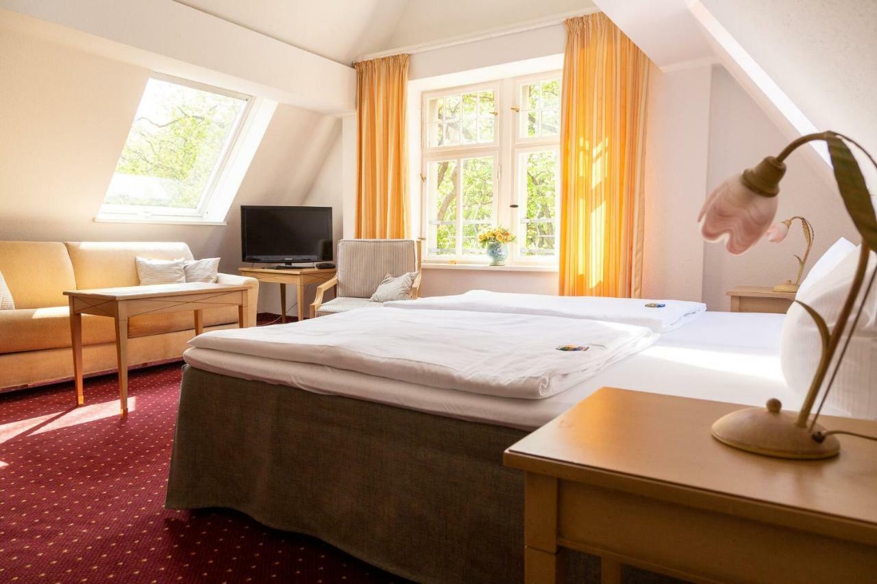 Hotel Kronprinz Falkensee Esterno foto